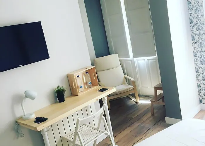 Le Vintage Авила